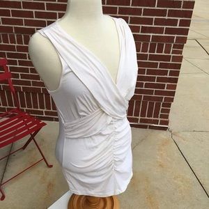 🆑Anthropologie Ivory Sleeveless Top